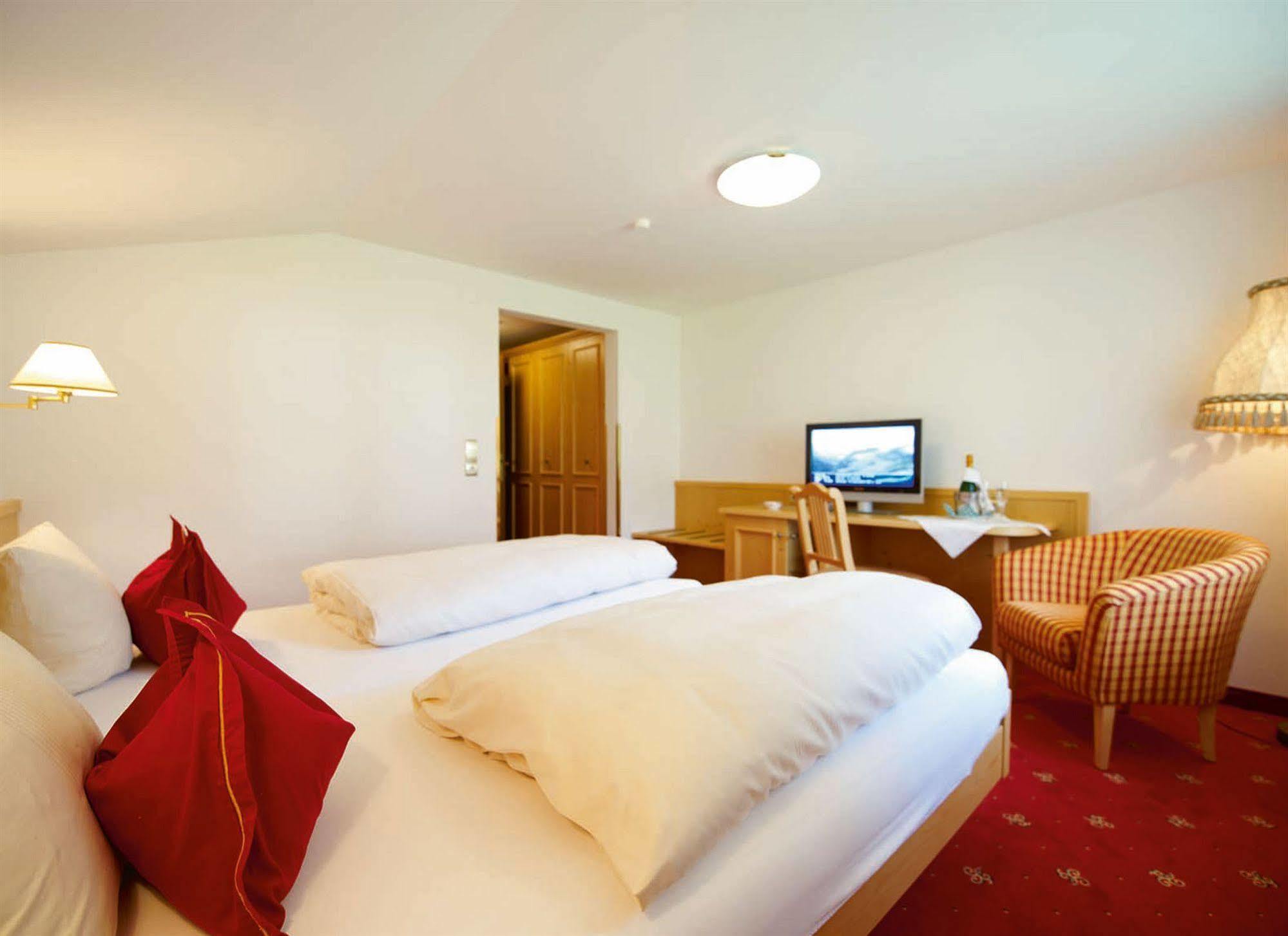 Chalet Hilde เลคอัมอาร์ลแบร์ก ภายนอก รูปภาพ